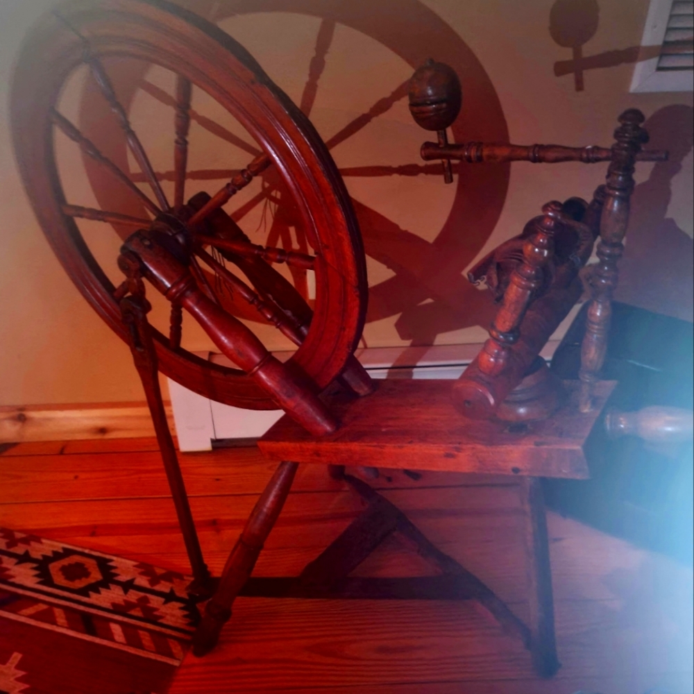 Antique Spinning Wheel